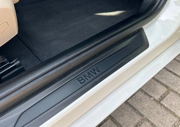BMW Seria 1 cena 66500 przebieg: 98600, rok produkcji 2016 z Wrocław małe 379
